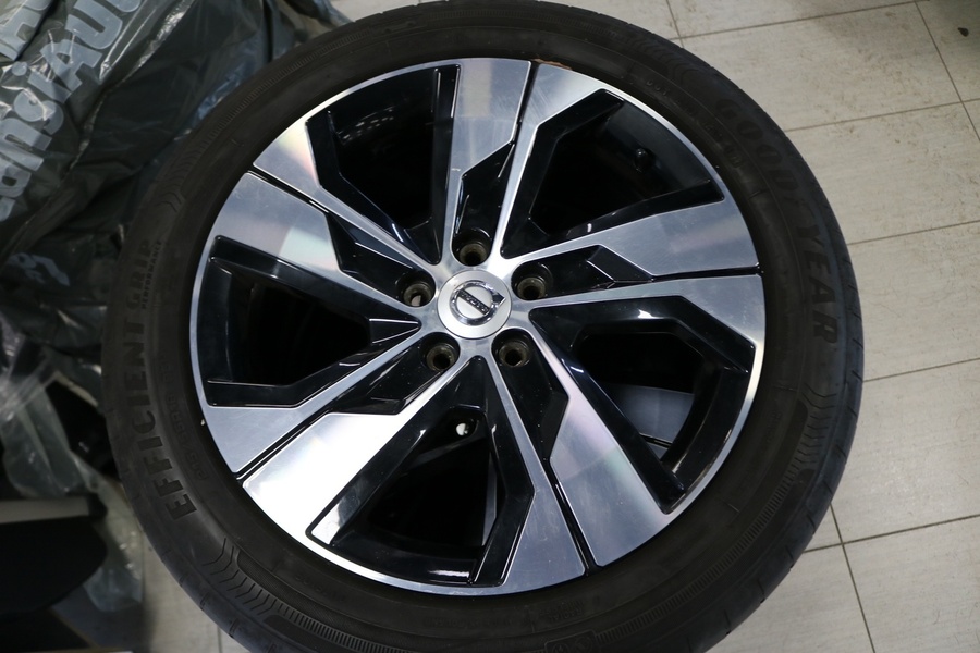 Volvo V60 Cross Country vaihtoauto