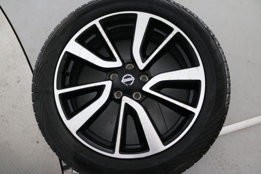 Nissan X-Trail vaihtoauto