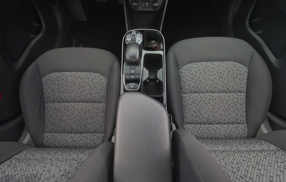 Hyundai IONIQ electric vaihtoauto