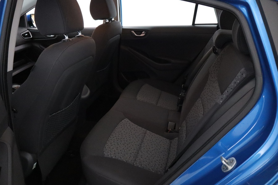 Hyundai IONIQ electric vaihtoauto