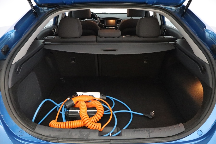 Hyundai IONIQ electric vaihtoauto