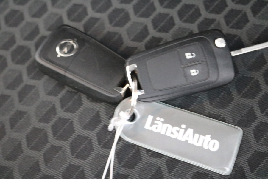 Opel Corsa vaihtoauto