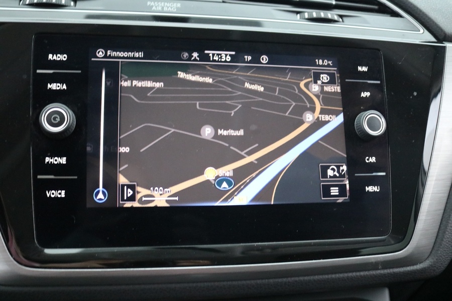 Volkswagen Touran vaihtoauto