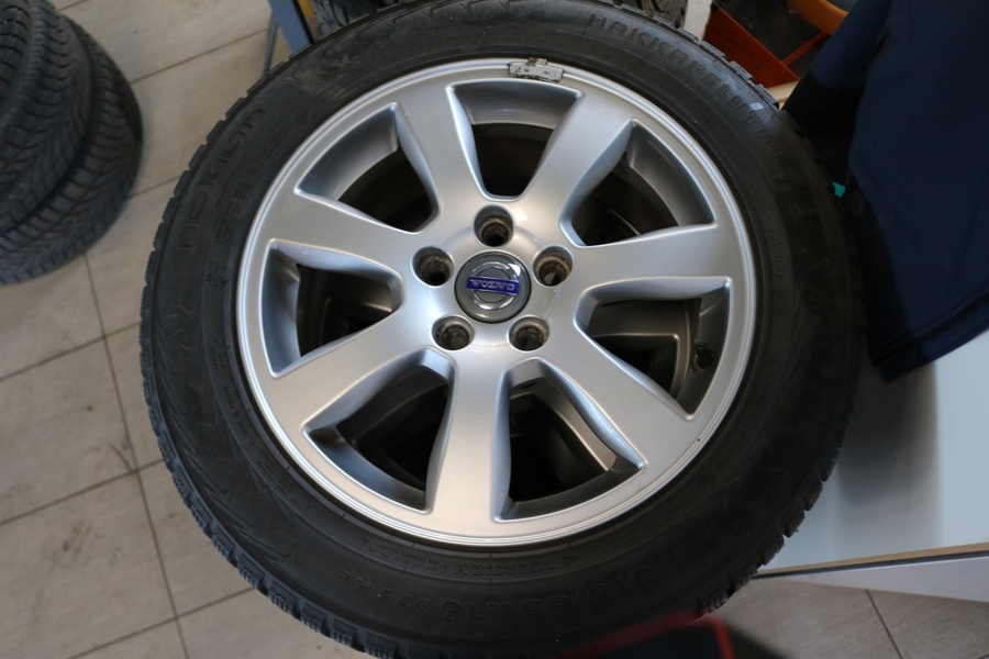 Volvo V60 vaihtoauto