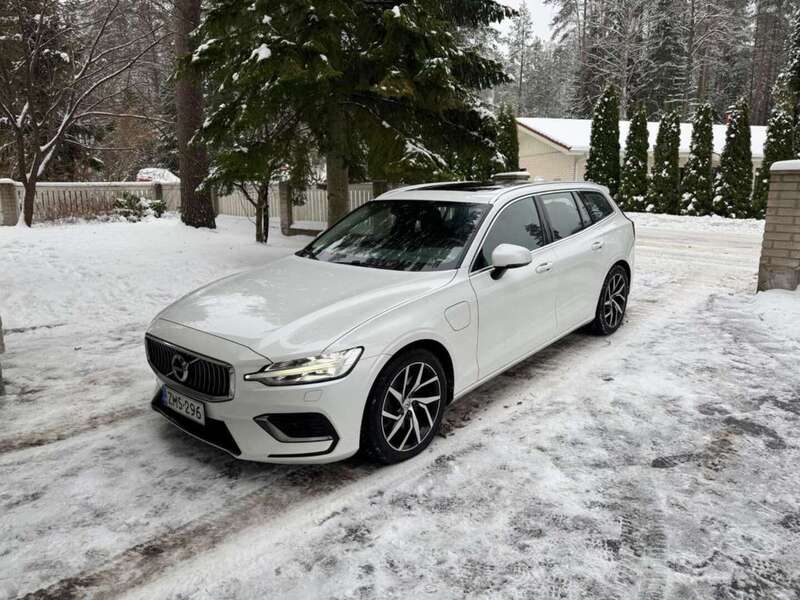 Volvo V60 vaihtoauto