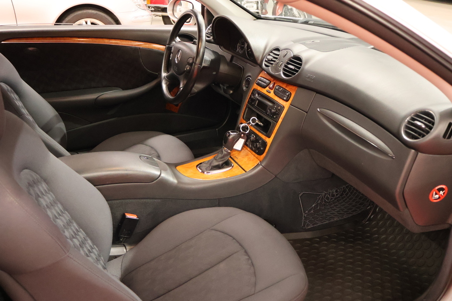 Mercedes-Benz CLK vaihtoauto