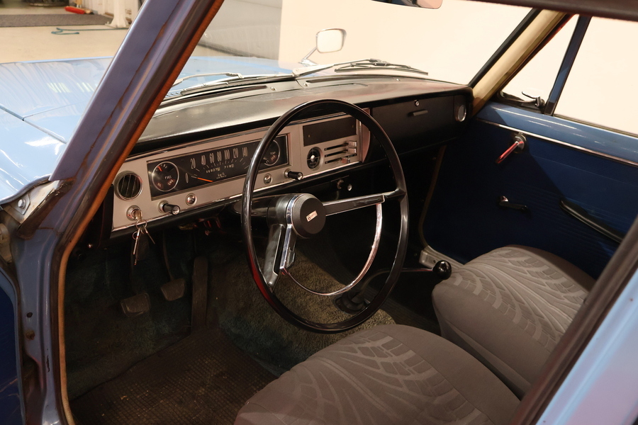 Toyota Corona vaihtoauto