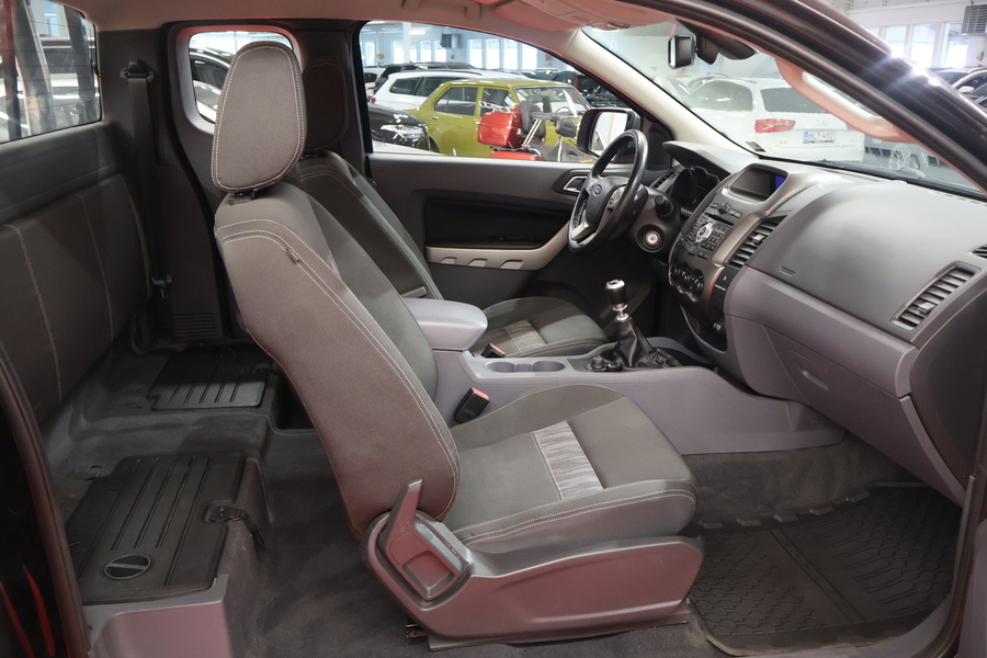 Ford Ranger vaihtoauto