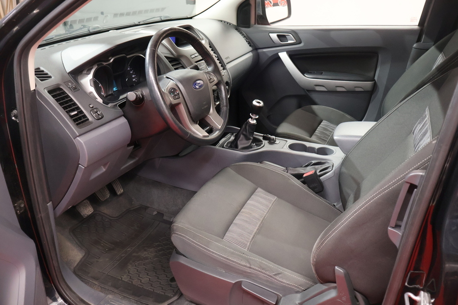 Ford Ranger vaihtoauto