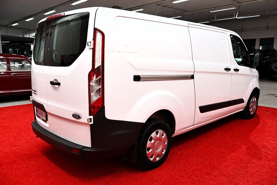 Ford Transit Custom vaihtoauto