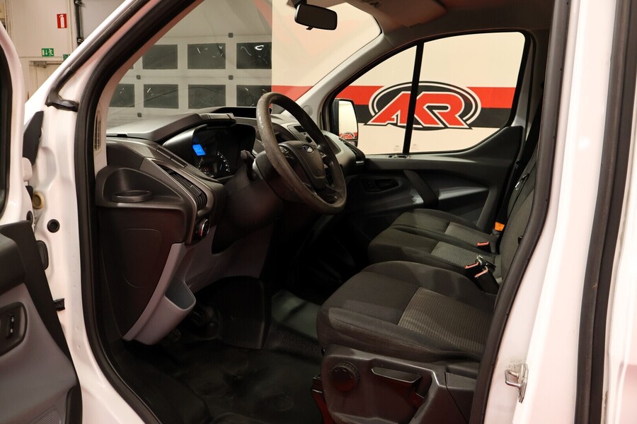 Ford Transit Custom vaihtoauto