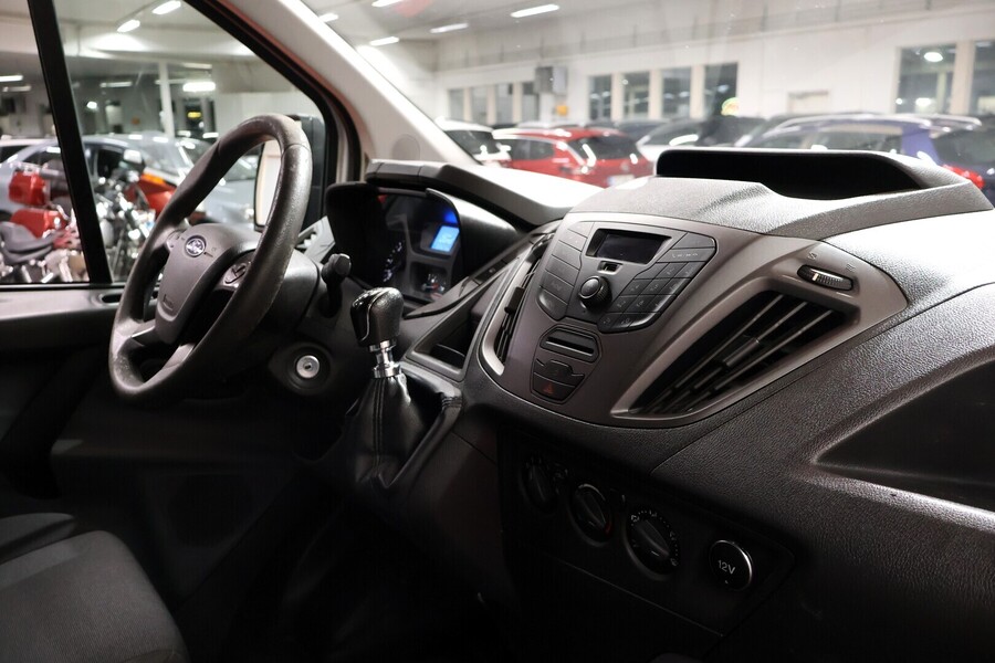 Ford Transit Custom vaihtoauto