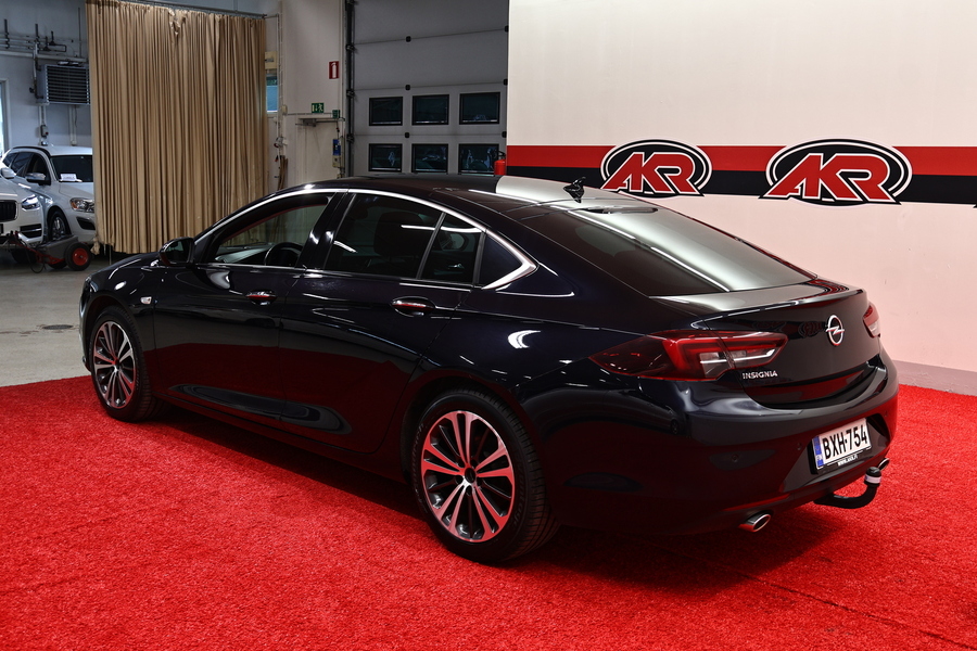 Opel Insignia vaihtoauto