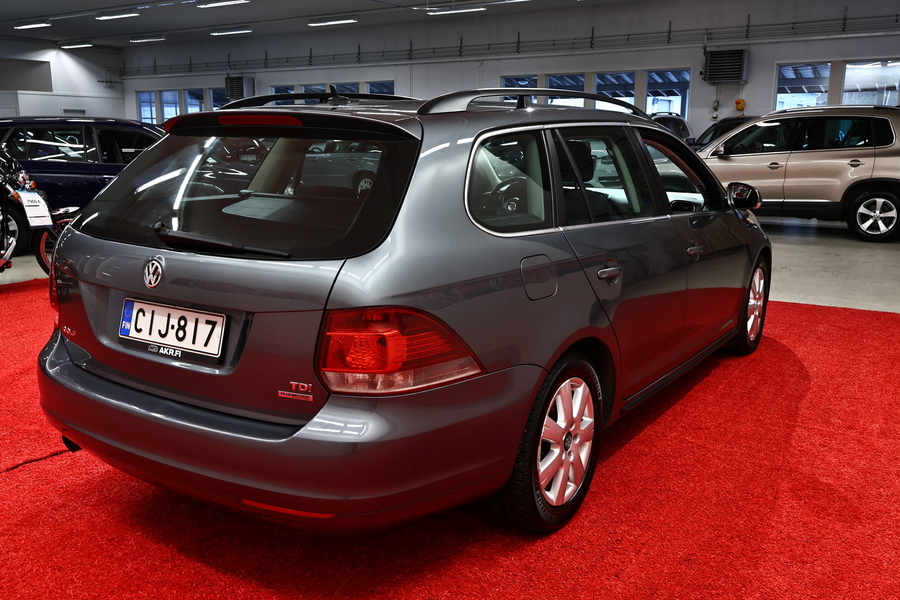 Volkswagen Golf vaihtoauto