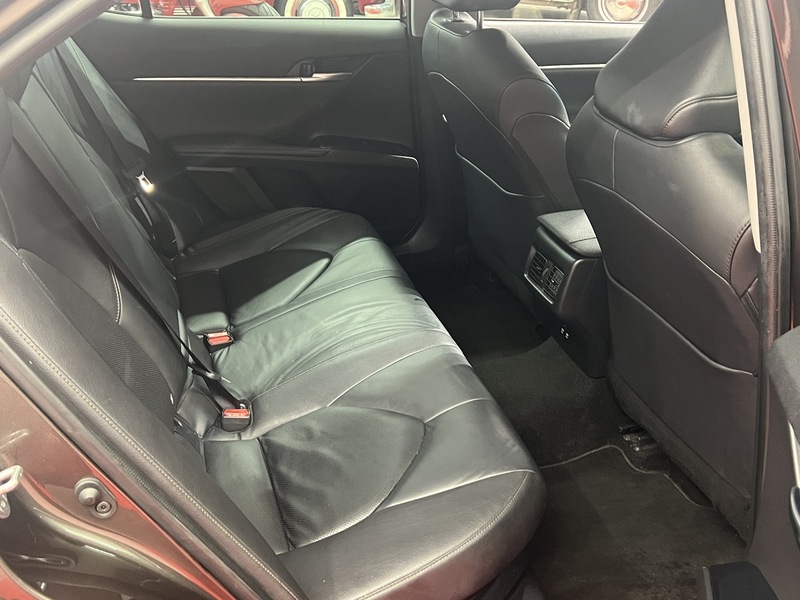 Toyota Camry vaihtoauto