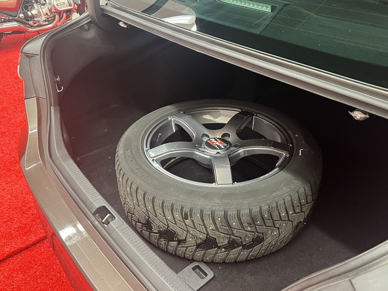 Toyota Camry vaihtoauto