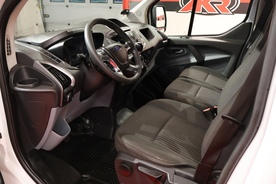 Ford Transit Custom vaihtoauto