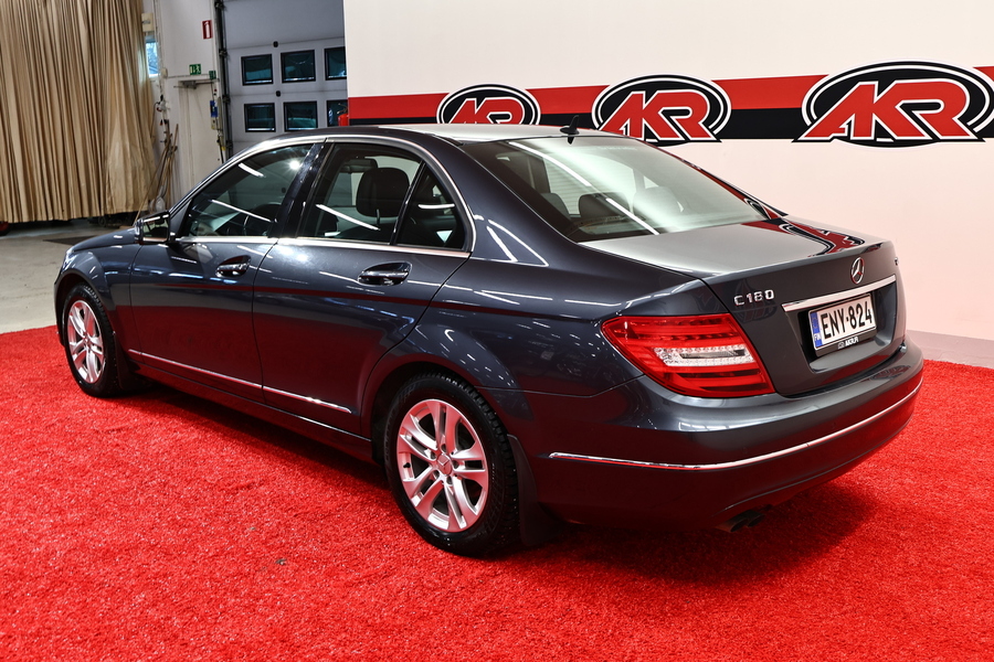 Mercedes-Benz C vaihtoauto