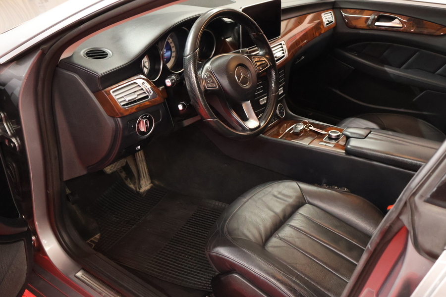 Mercedes-Benz CLS vaihtoauto