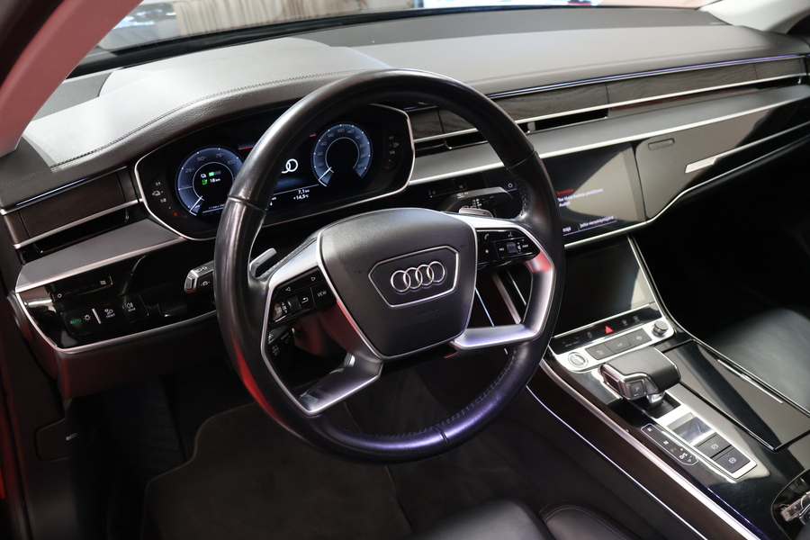 Audi A8 vaihtoauto