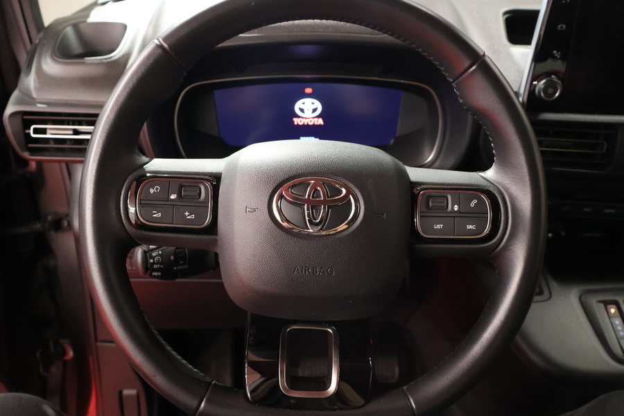 Toyota Proace CITY Verso EV vaihtoauto