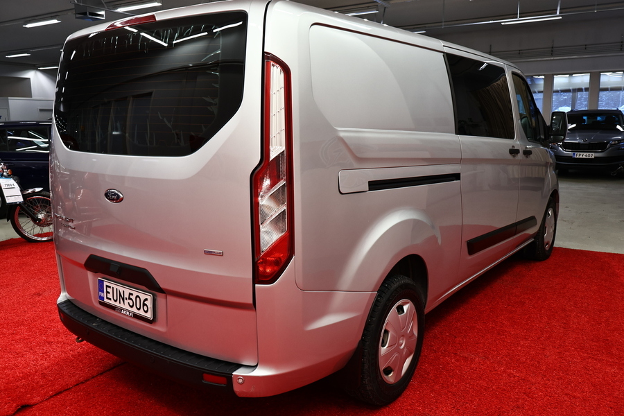 Ford Transit Custom vaihtoauto