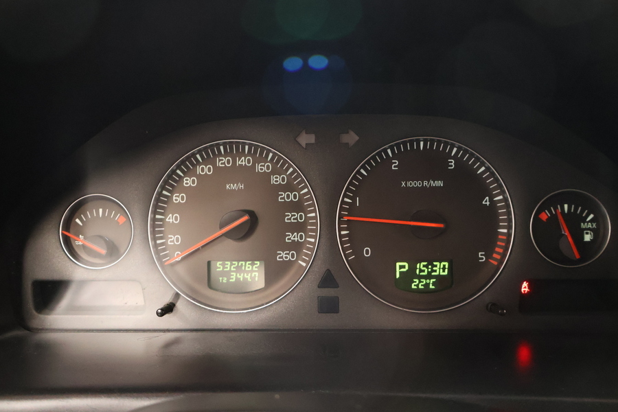 Volvo V70 vaihtoauto