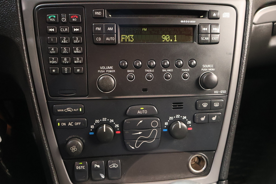 Volvo V70 vaihtoauto