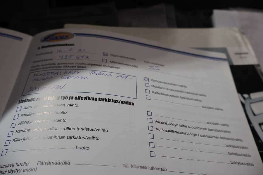 Volvo V70 vaihtoauto