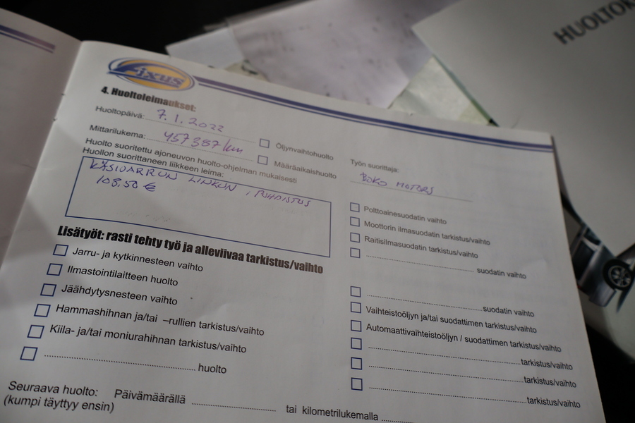 Volvo V70 vaihtoauto