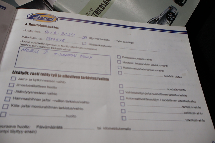 Volvo V70 vaihtoauto