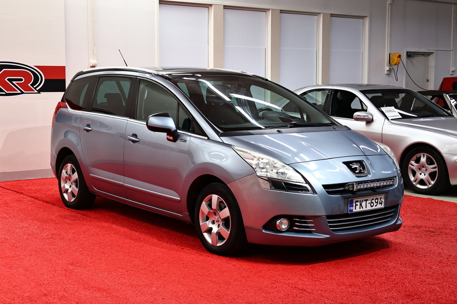 Peugeot 5008 vaihtoauto