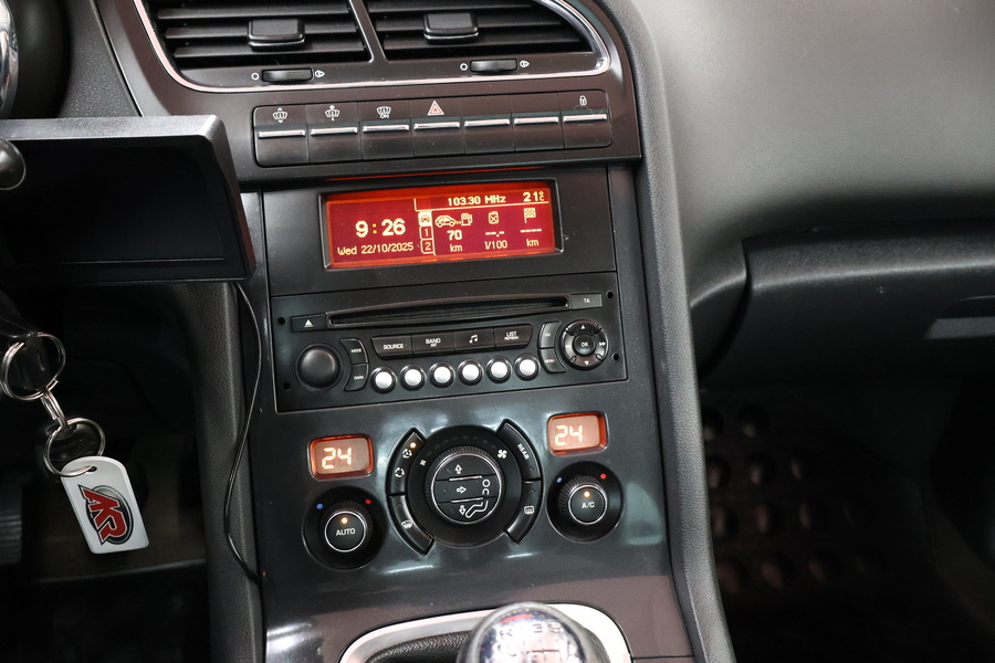 Peugeot 5008 vaihtoauto