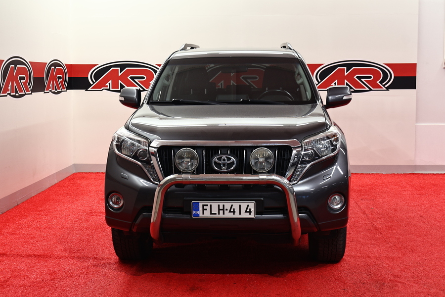 Toyota Land Cruiser vaihtoauto