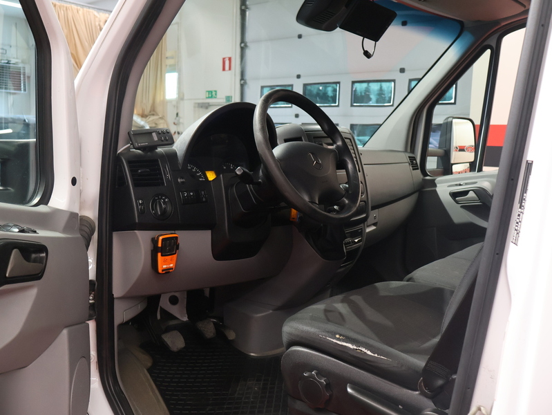 Mercedes-Benz Sprinter vaihtoauto
