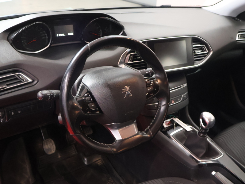 Peugeot 308 vaihtoauto