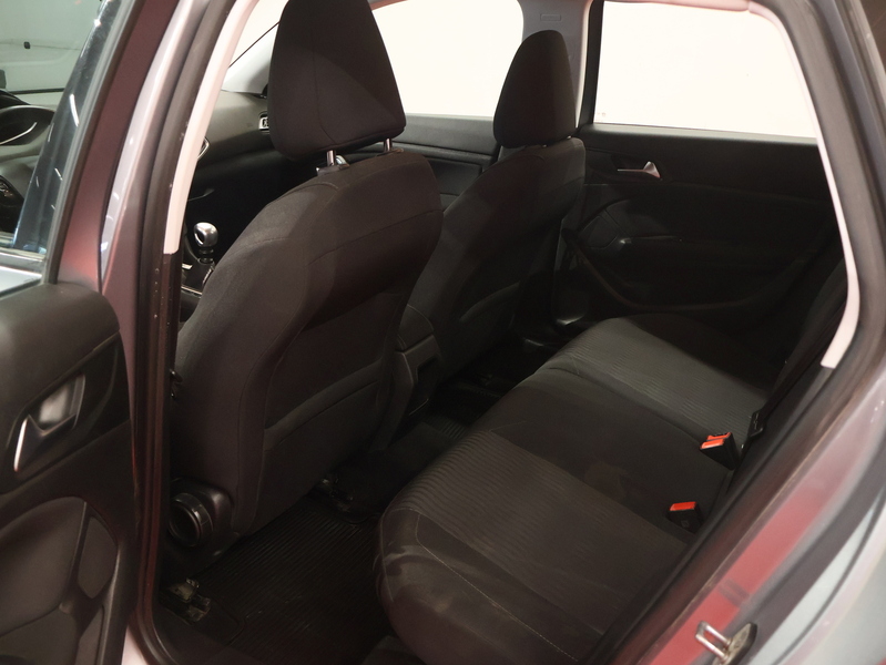 Peugeot 308 vaihtoauto