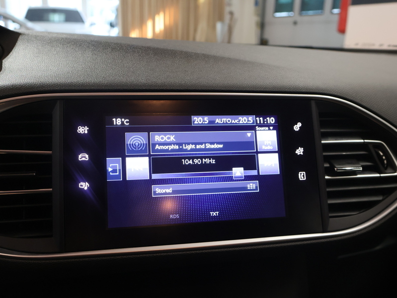 Peugeot 308 vaihtoauto