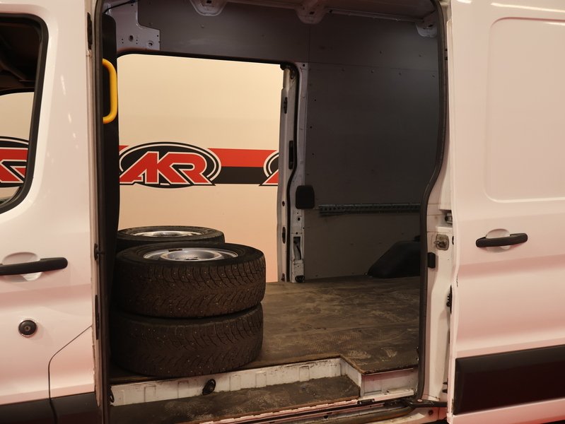 Ford Transit vaihtoauto