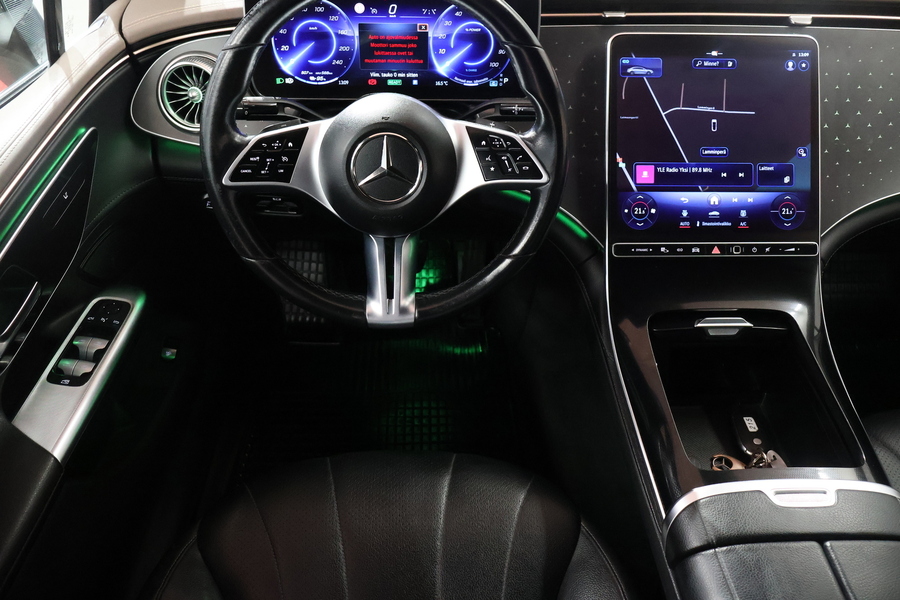 Mercedes-Benz EQE vaihtoauto