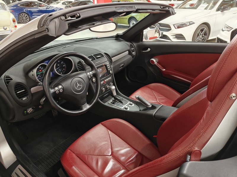 Mercedes-Benz SLK vaihtoauto