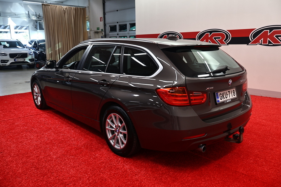 BMW 320 vaihtoauto