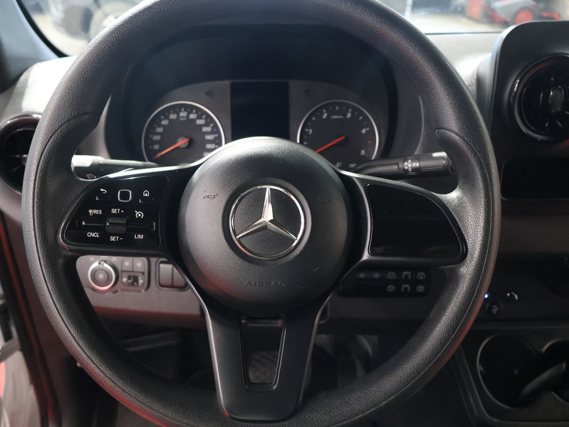 Mercedes-Benz Sprinter vaihtoauto