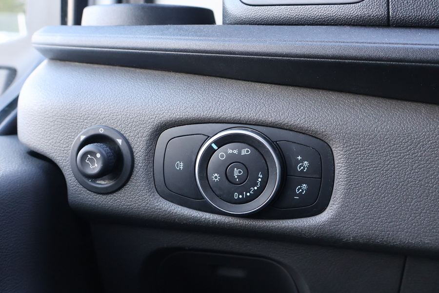 Ford Transit vaihtoauto