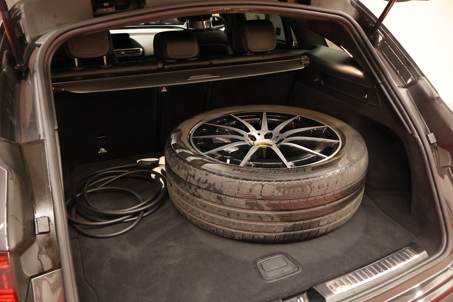 Mercedes-Benz EQC vaihtoauto