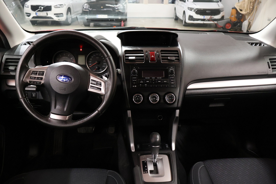 Subaru Forester vaihtoauto