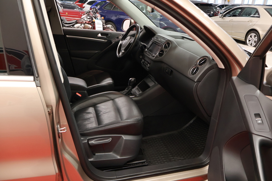 Volkswagen Tiguan vaihtoauto