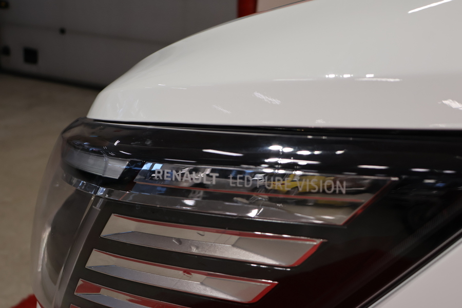 Renault Trafic vaihtoauto