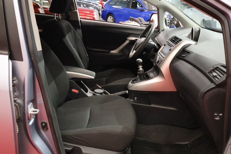 Toyota Verso vaihtoauto