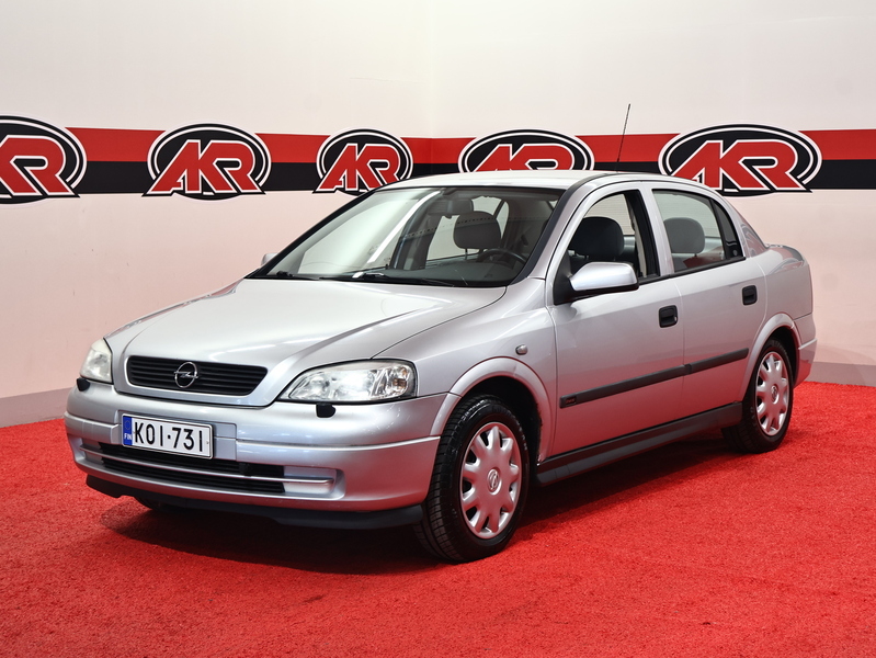 Opel Astra vaihtoauto